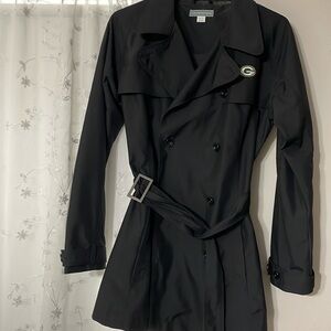 Women’s Green Bay Packer Cutter and Buck light weight coat XL